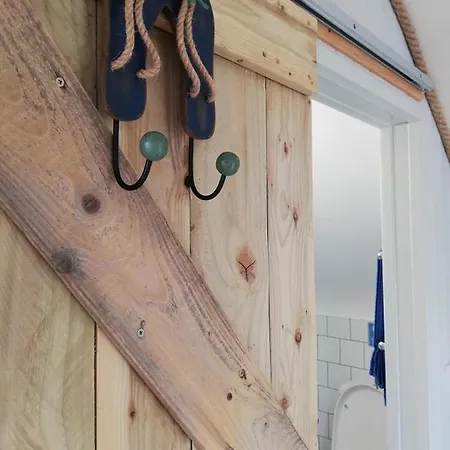 Mchugh's Loft * Rathmullan