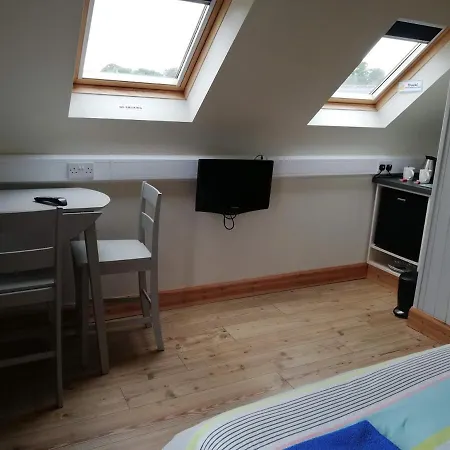 Πανσιόν Mchugh's Loft 3*