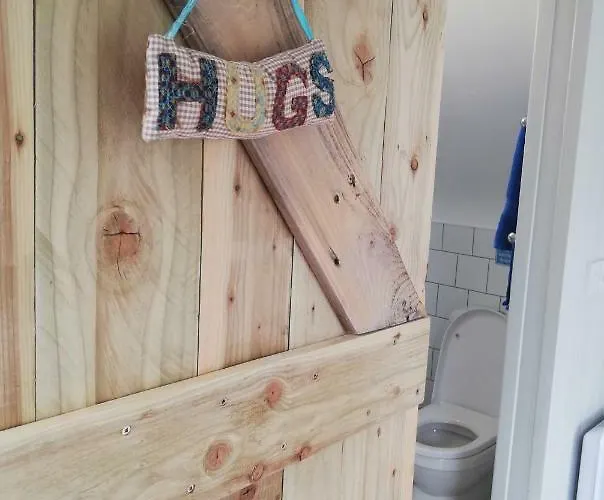 Mchugh's Loft Guest house